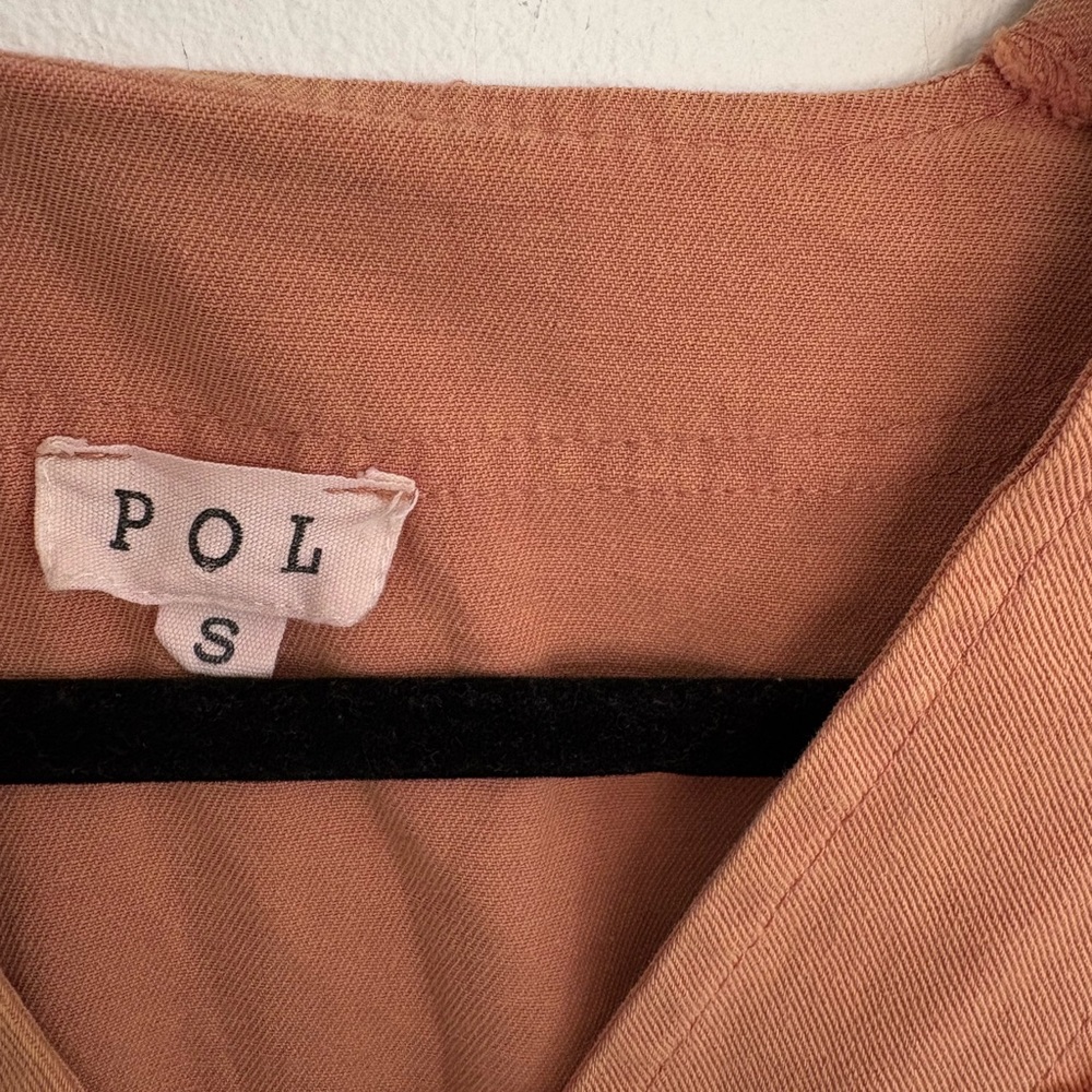 POL Two-Tone Rust Pink & Camel Button Front Women’s Top - Picture 5 of 6